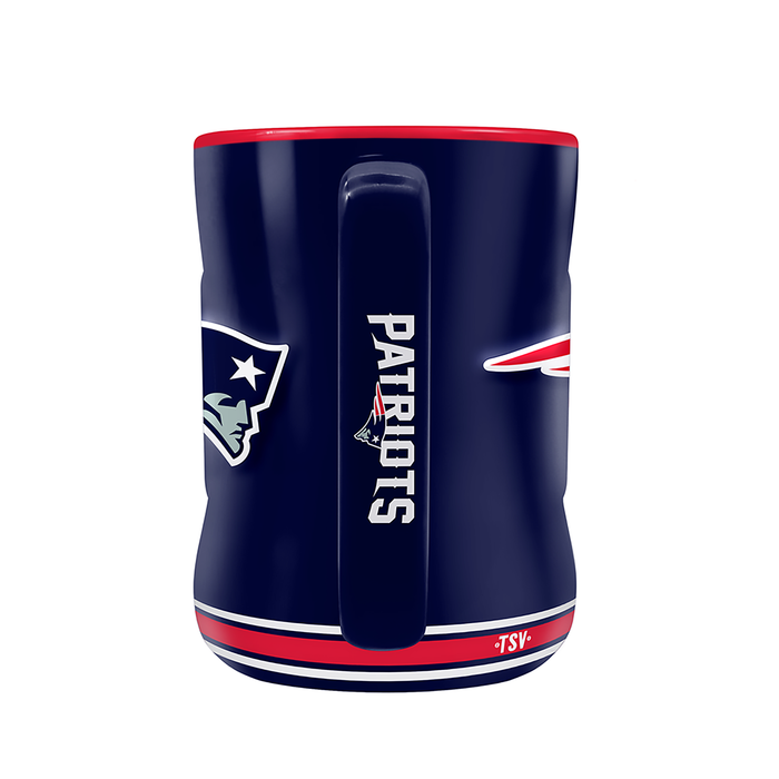 Tasse sculptée avec écusson de l'équipe NFL New England Patriots (14 oz)