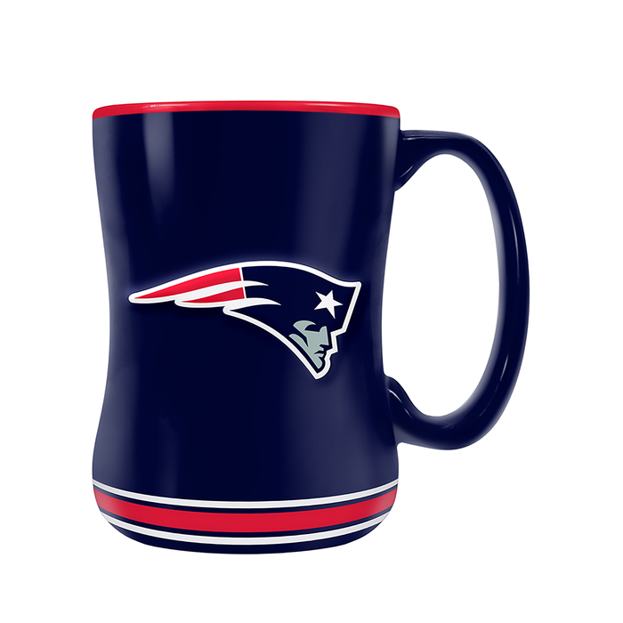 Tasse sculptée avec écusson de l'équipe NFL New England Patriots (14 oz)