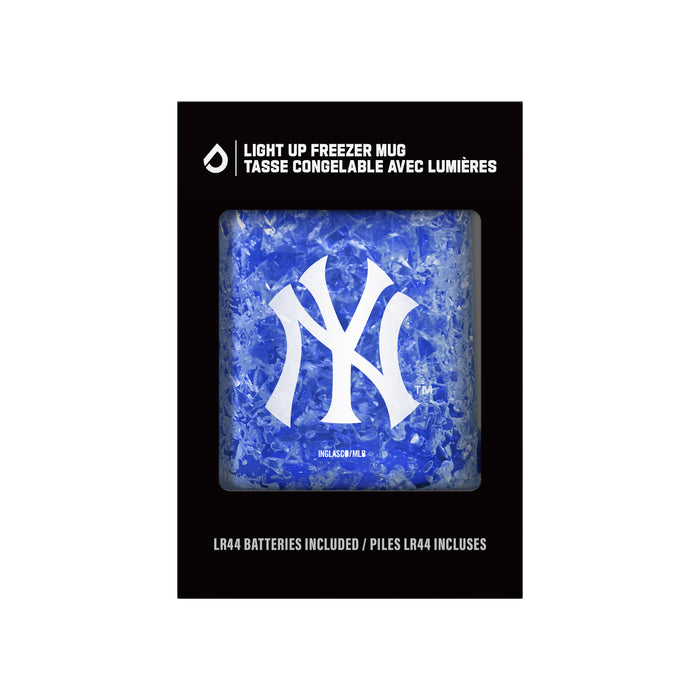 MLB New York Yankees 16 OZ Plastic Light up Freezer Mug Glass Blue