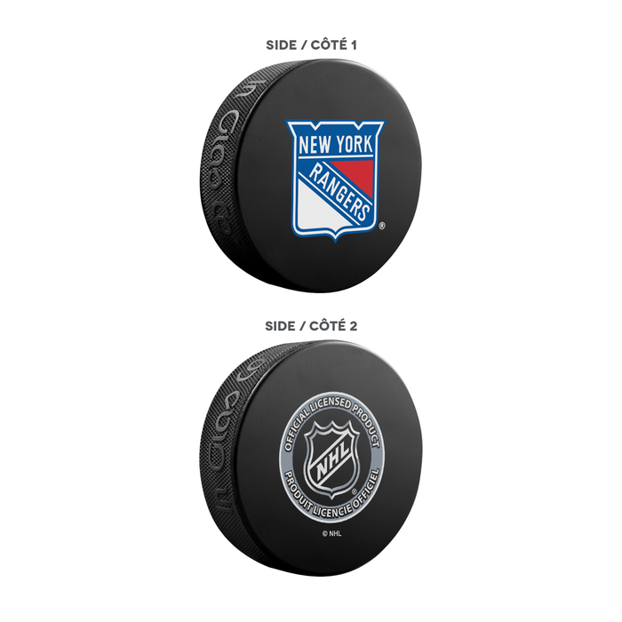 Coffret de 3 souvenirs de la LNH des Rangers de New York. Comprend : 1 rondelle de hockey classique officielle de la LNH, 4 sous-verres et 1 support pour appareil multimédia.