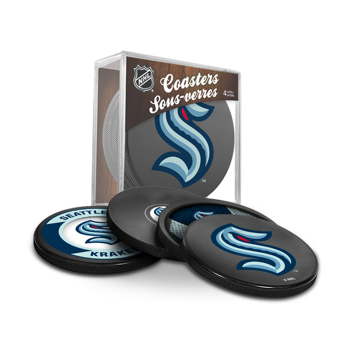 Coffret de 3 fans ultimes du Kraken de Seattle de la LNH. Comprend : 1 rondelle de hockey classique officielle de la LNH, 4 sous-verres et 1 support pour appareil multimédia.