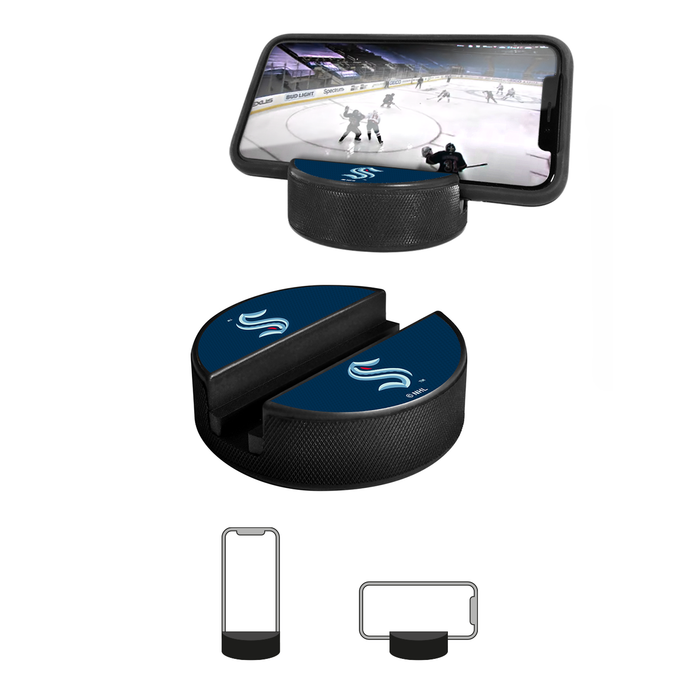 Coffret de 3 fans ultimes du Kraken de Seattle de la LNH. Comprend : 1 rondelle de hockey classique officielle de la LNH, 4 sous-verres et 1 support pour appareil multimédia.