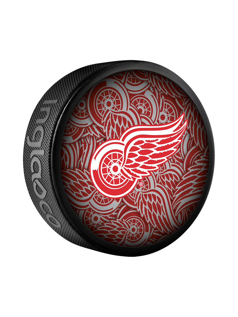 NHL Detroit Red Wings Retro Souvenir Collector Hockey Puck