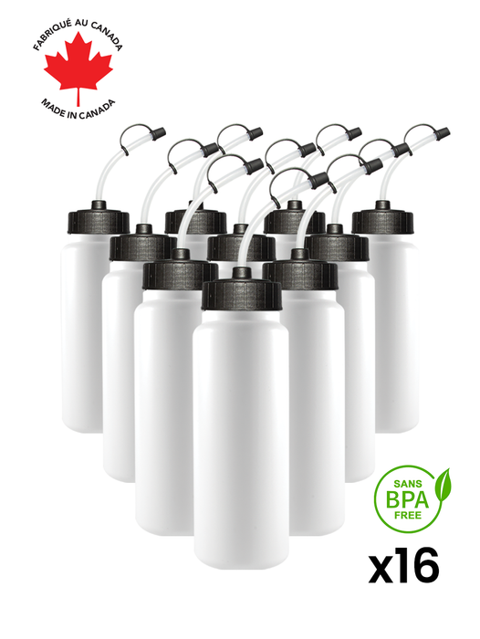 Caisse Coach avec bouteilles en paille de nouilles : comprend 1 caisse de sport noire avec 40 rondelles de hockey slovaques noires de 6 oz et 16 bouteilles Tallboy blanches de 1 L